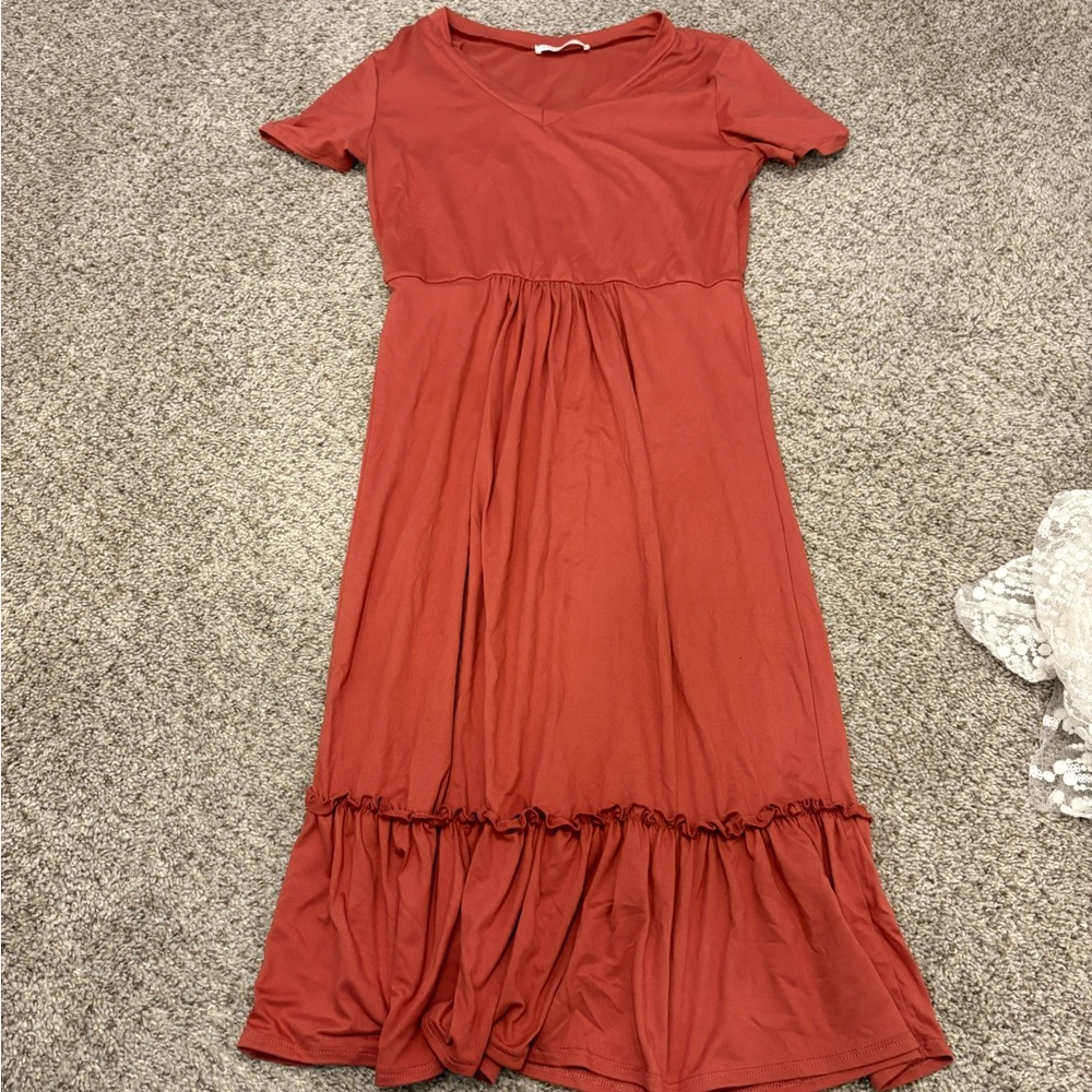 Lake Flower Dress - Picture 2 of 5